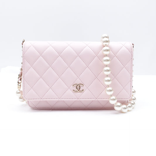 Pre-owned Chanel Pink WOC Lambskin Shoulder bag