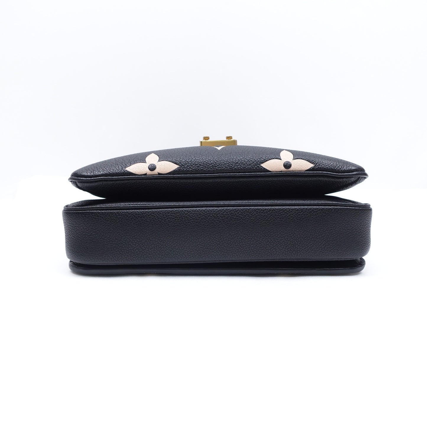 Pre-owned Louis Vuitton Metis Black Calfskin Shoulder Bag
