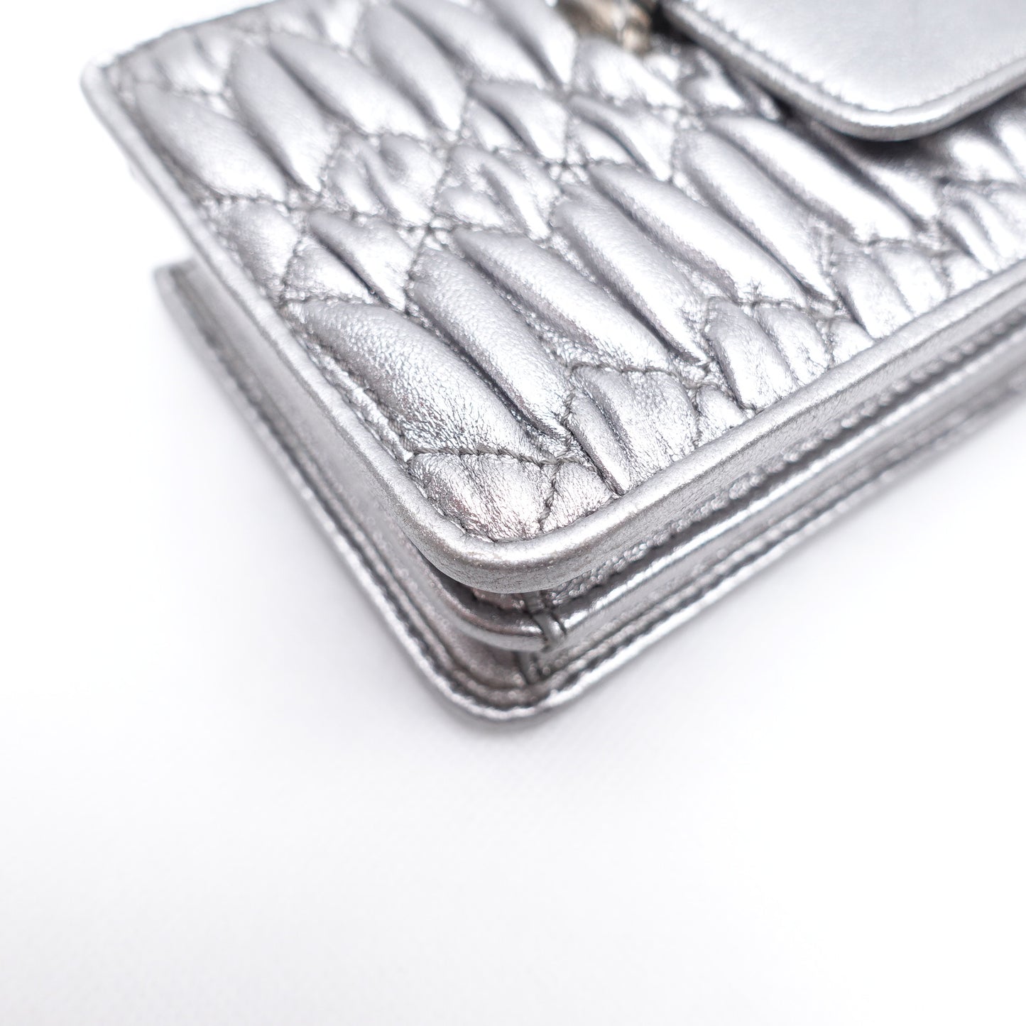 Pre-owned Miumiu Woc Silver Lambskin Crossbody Bag