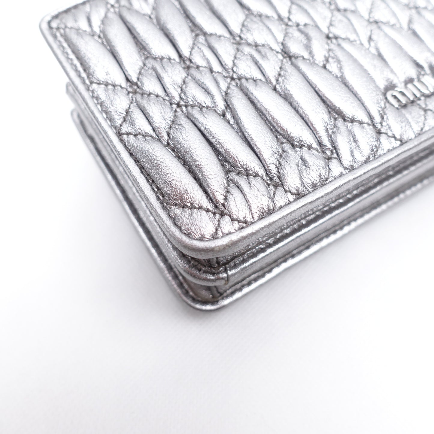 Pre-owned Miumiu Woc Silver Lambskin Crossbody Bag