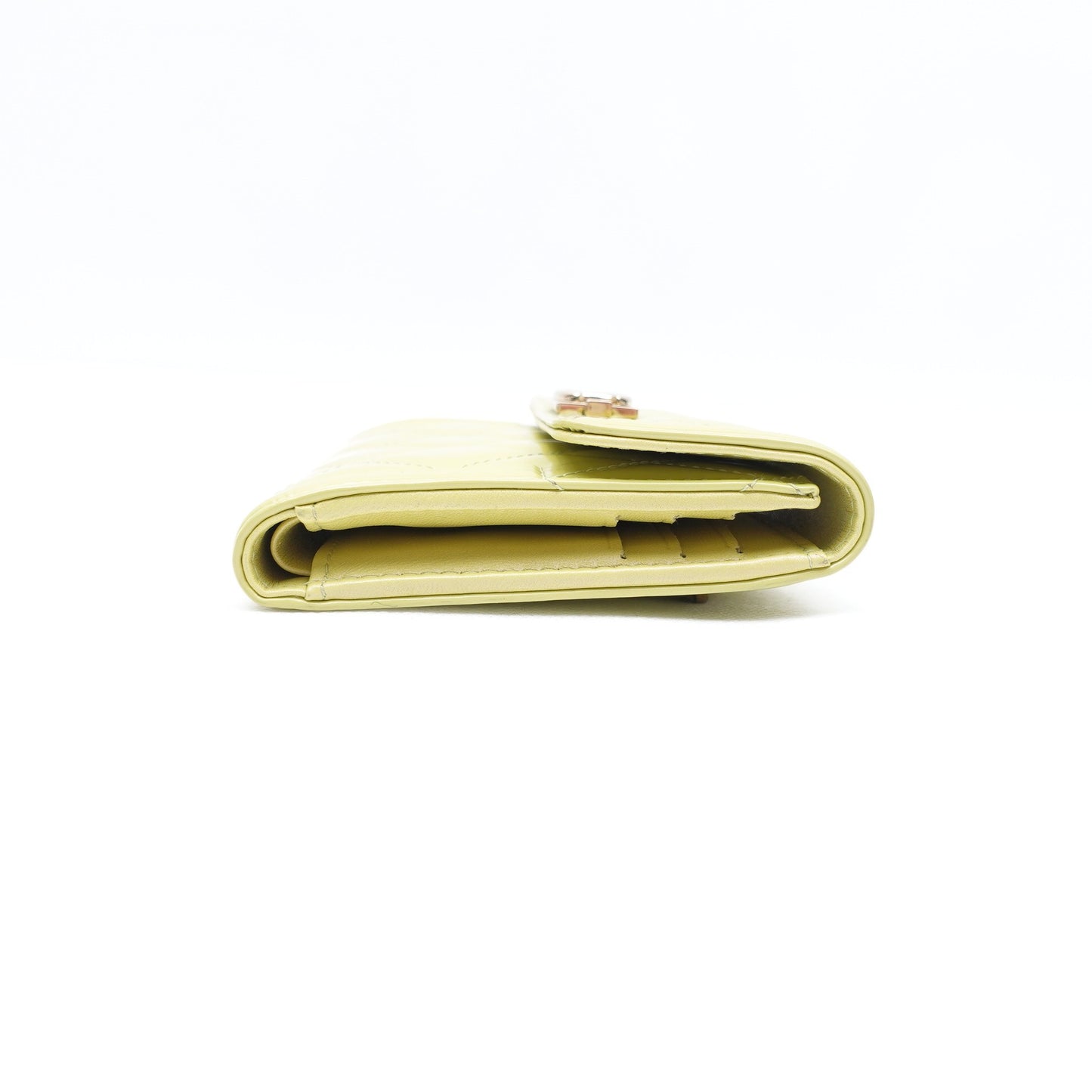 Pre-owned Chanel Leboy Yellow Patent Wallet