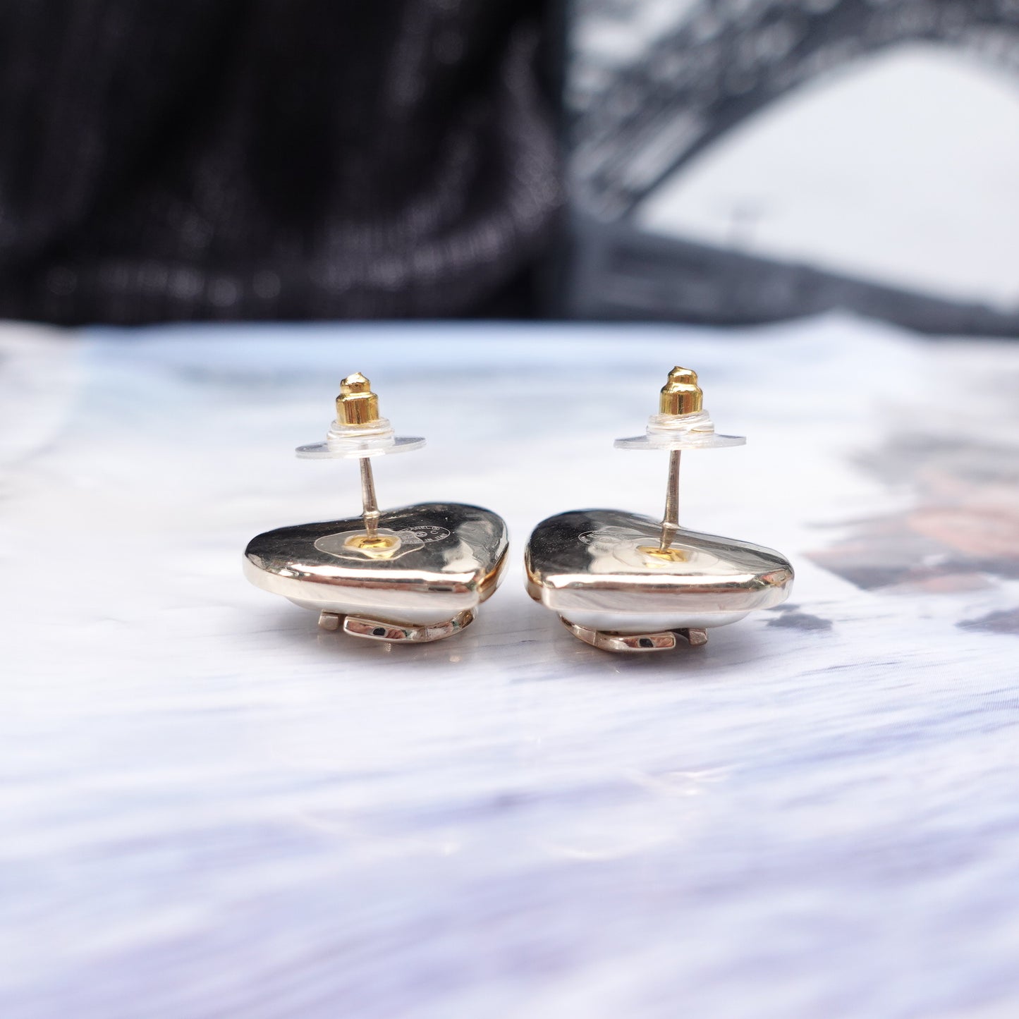 Pre-owned Chanel Heart Pearl Earrings
