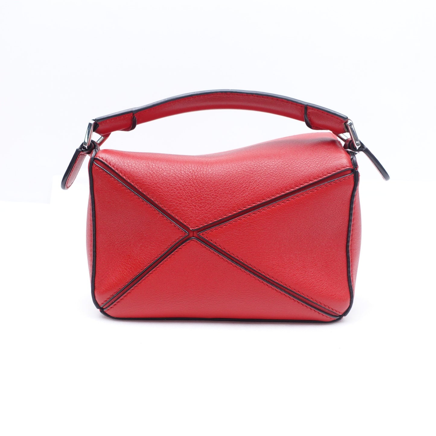 Pre-owned Loewe Puzzle Edge Red Calfskin Shoulder Bag