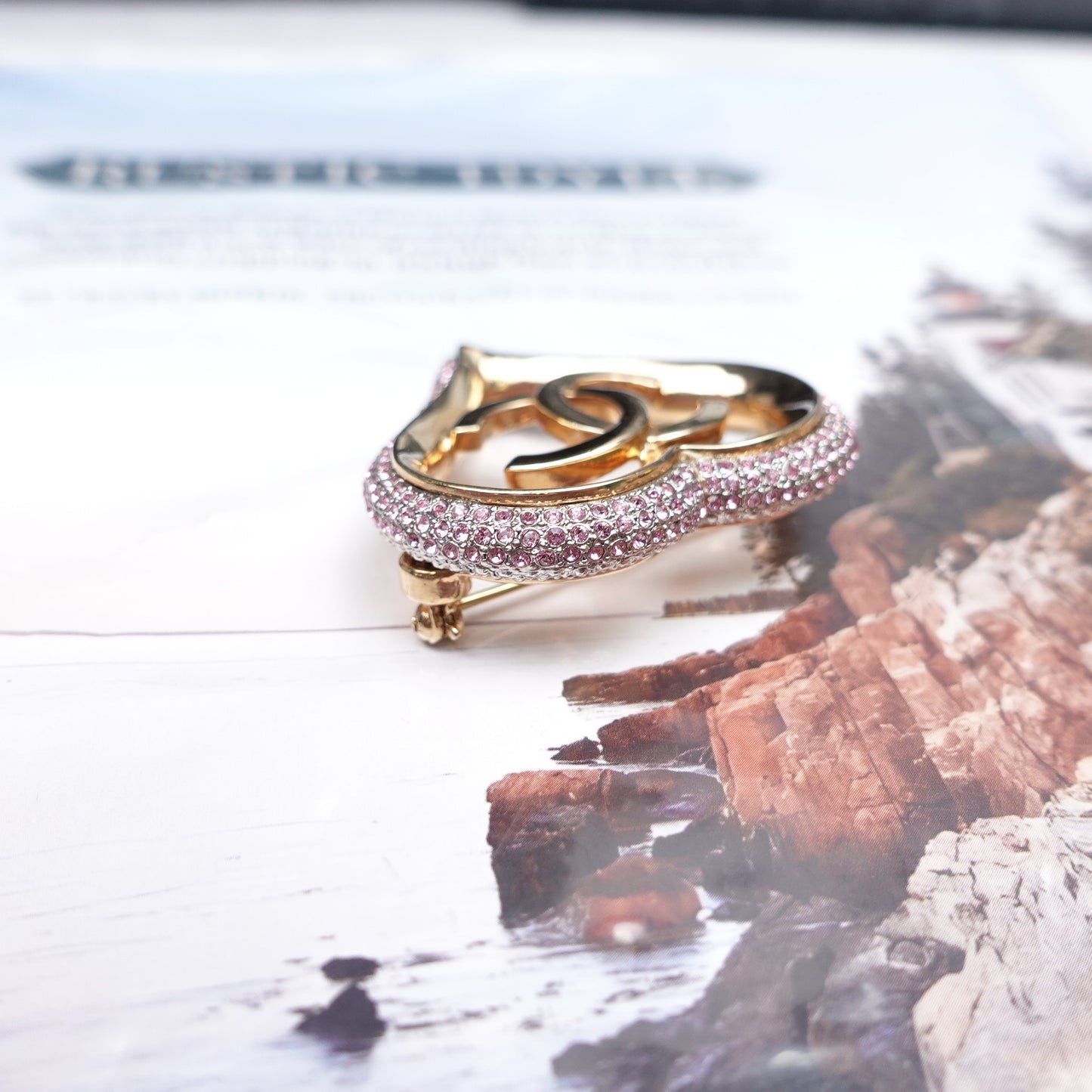 Pre-Owned Chanel Gold Tone Pink Diamond  Brooch