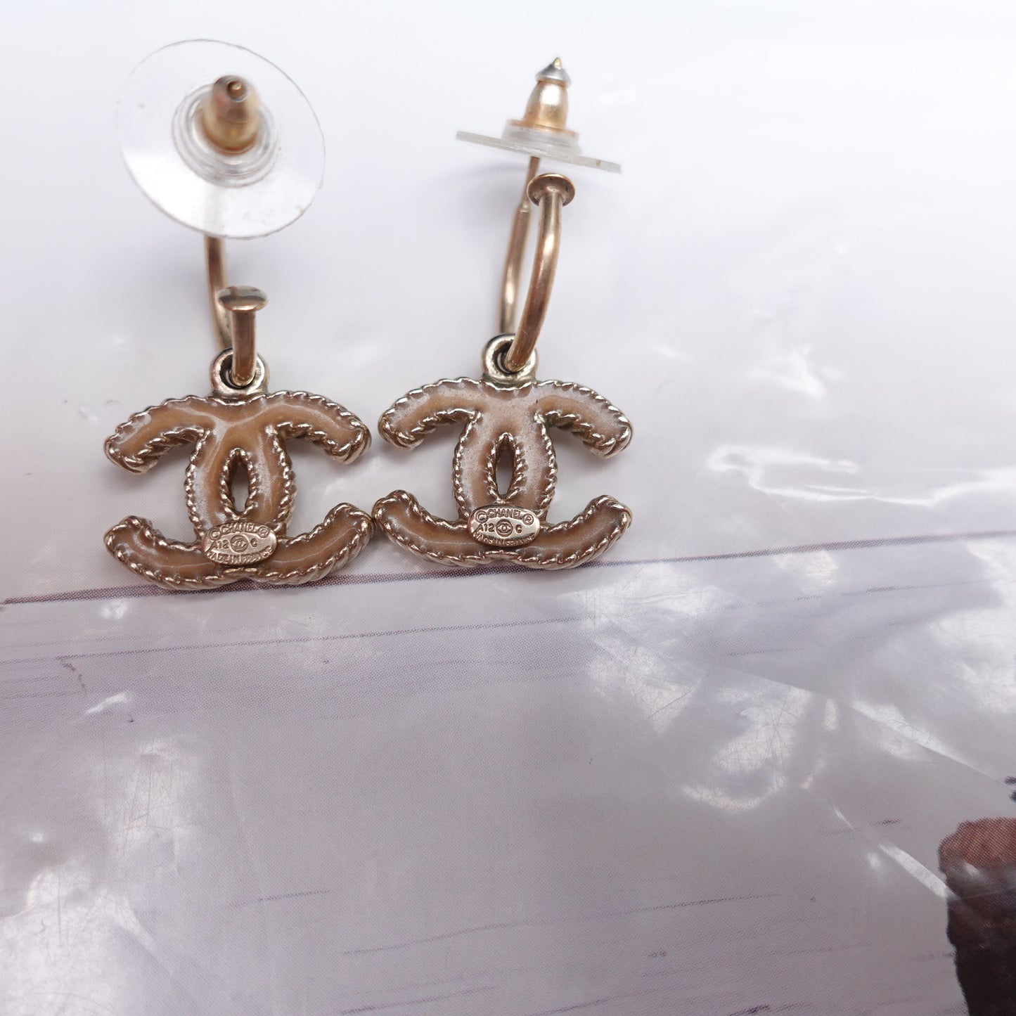 Pre-Owned Chanel Pearl CC-Tone Drop Earrings