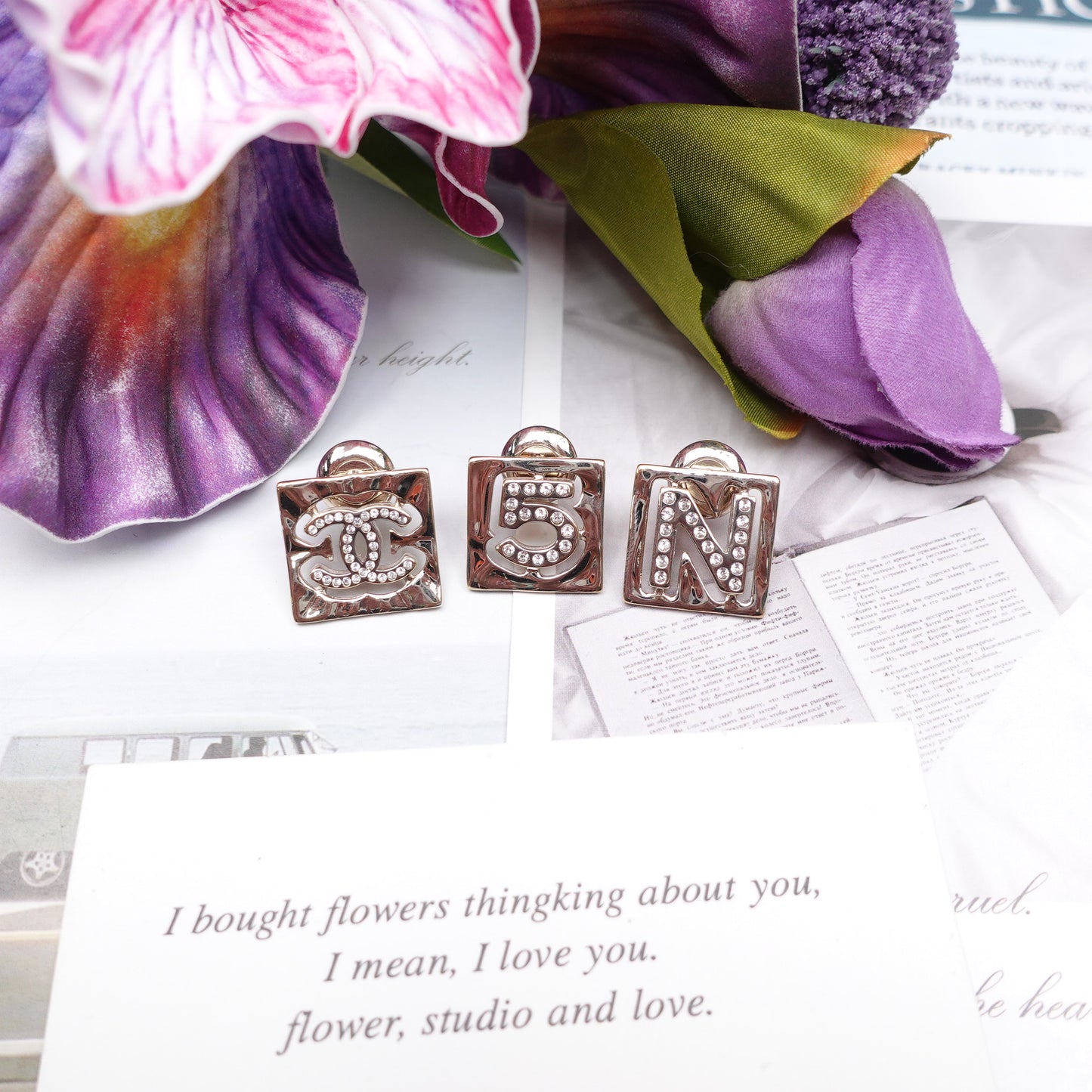 Pre-Owned Gold Chanel Crystal No.5 CC Earrings