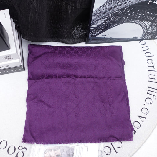 Pre-Owned Gucci Purple Square Cashmere Scarf