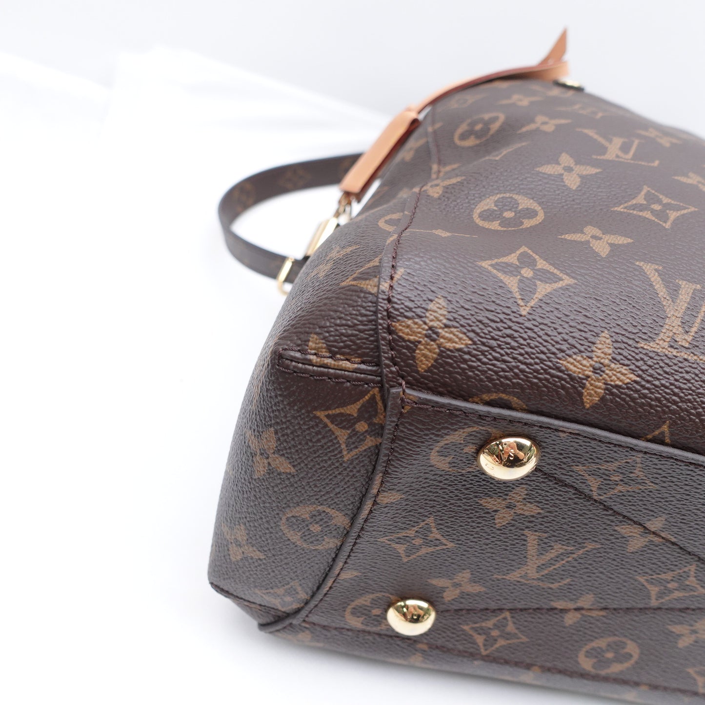 Pre-owned Louis Vuitton Montaigne Monogram Coated Canvas Shoulder Bag