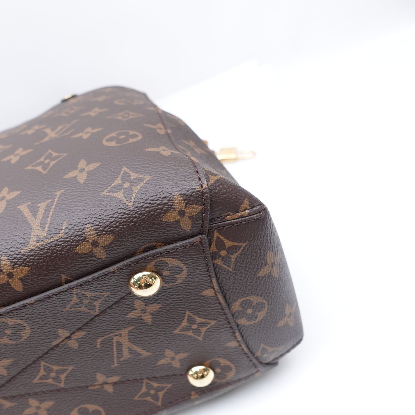 Pre-owned Louis Vuitton Montaigne Monogram Coated Canvas Shoulder Bag