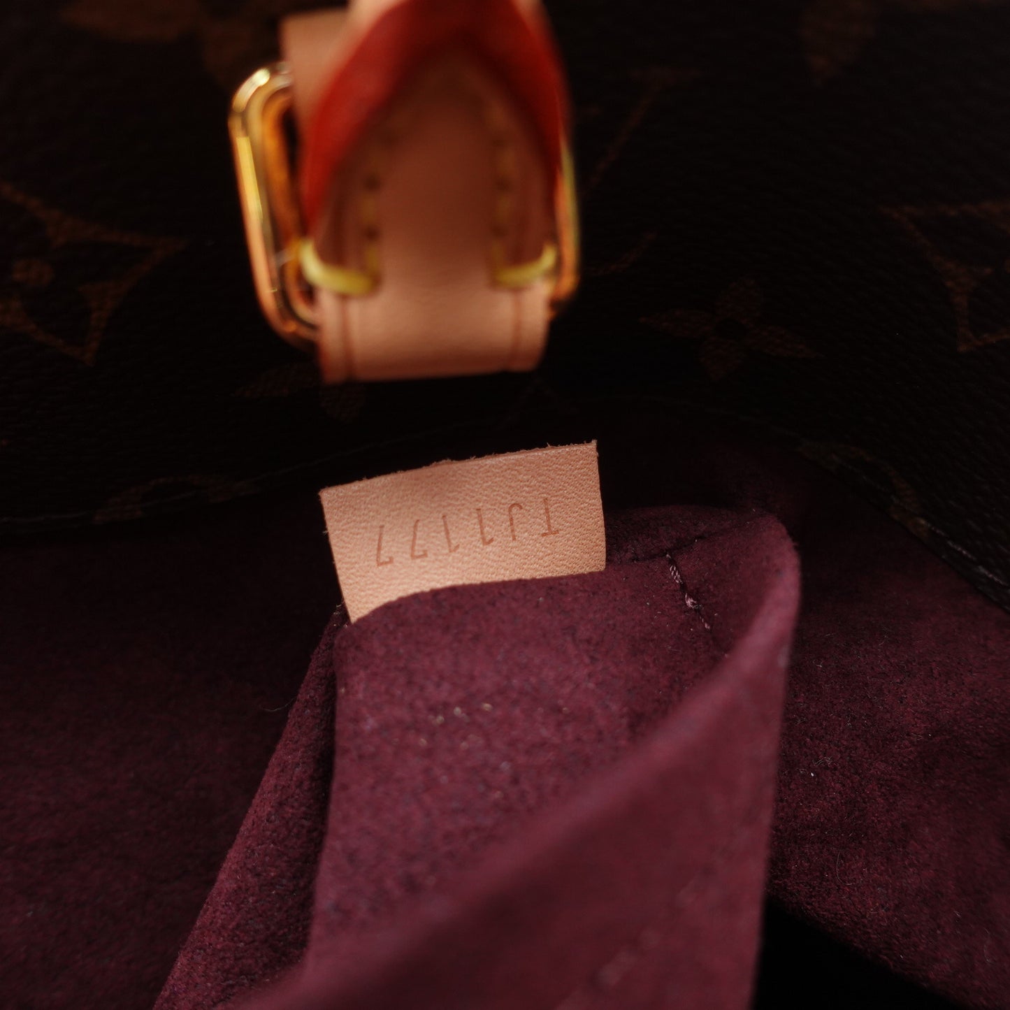 Pre-owned Louis Vuitton Montaigne Monogram Coated Canvas Shoulder Bag