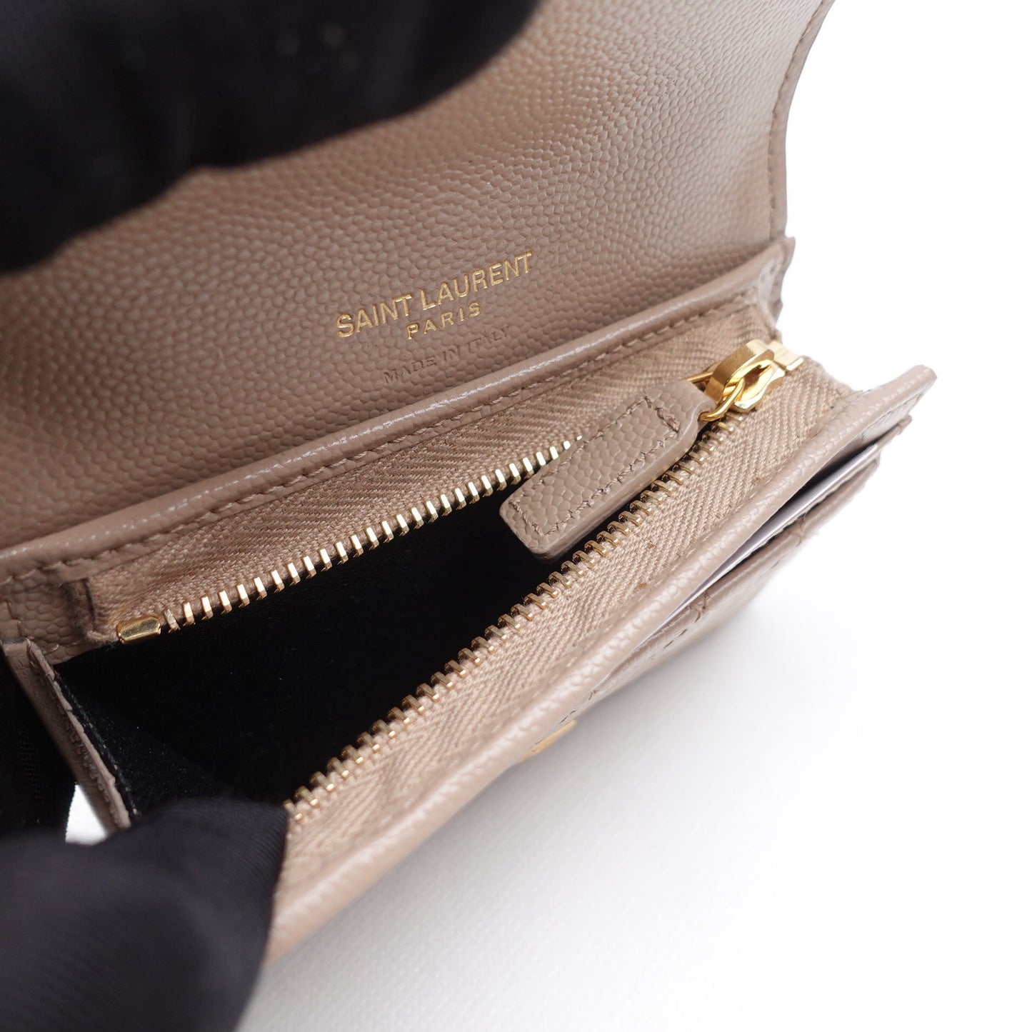 Pre-owned YSL Calfskin Small Leather Goods Yves Saint Laurent Le Monogram Me Beige Short Wallet T10300892