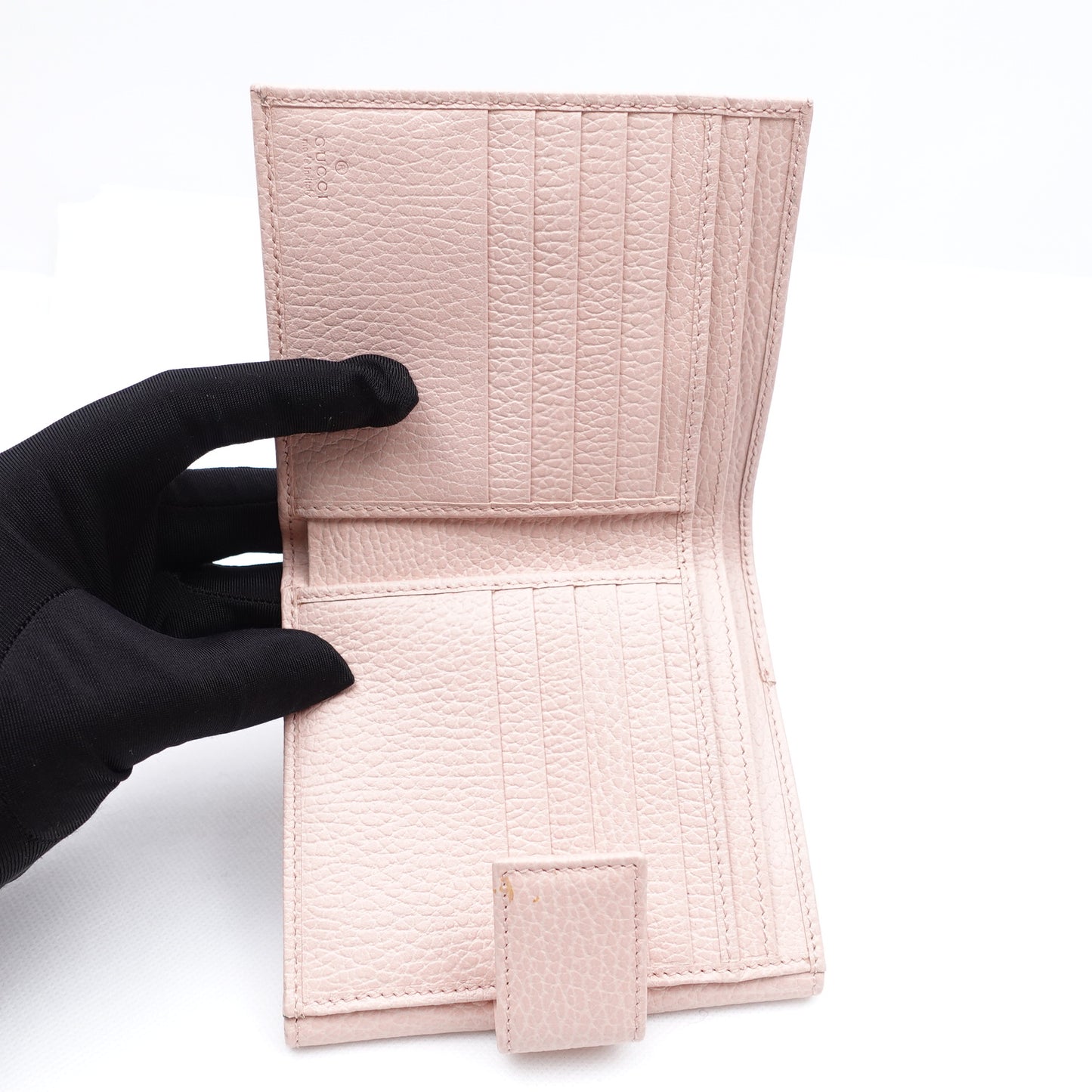 Pre-owned Gucci GG Pink Calfskin Short Wallet