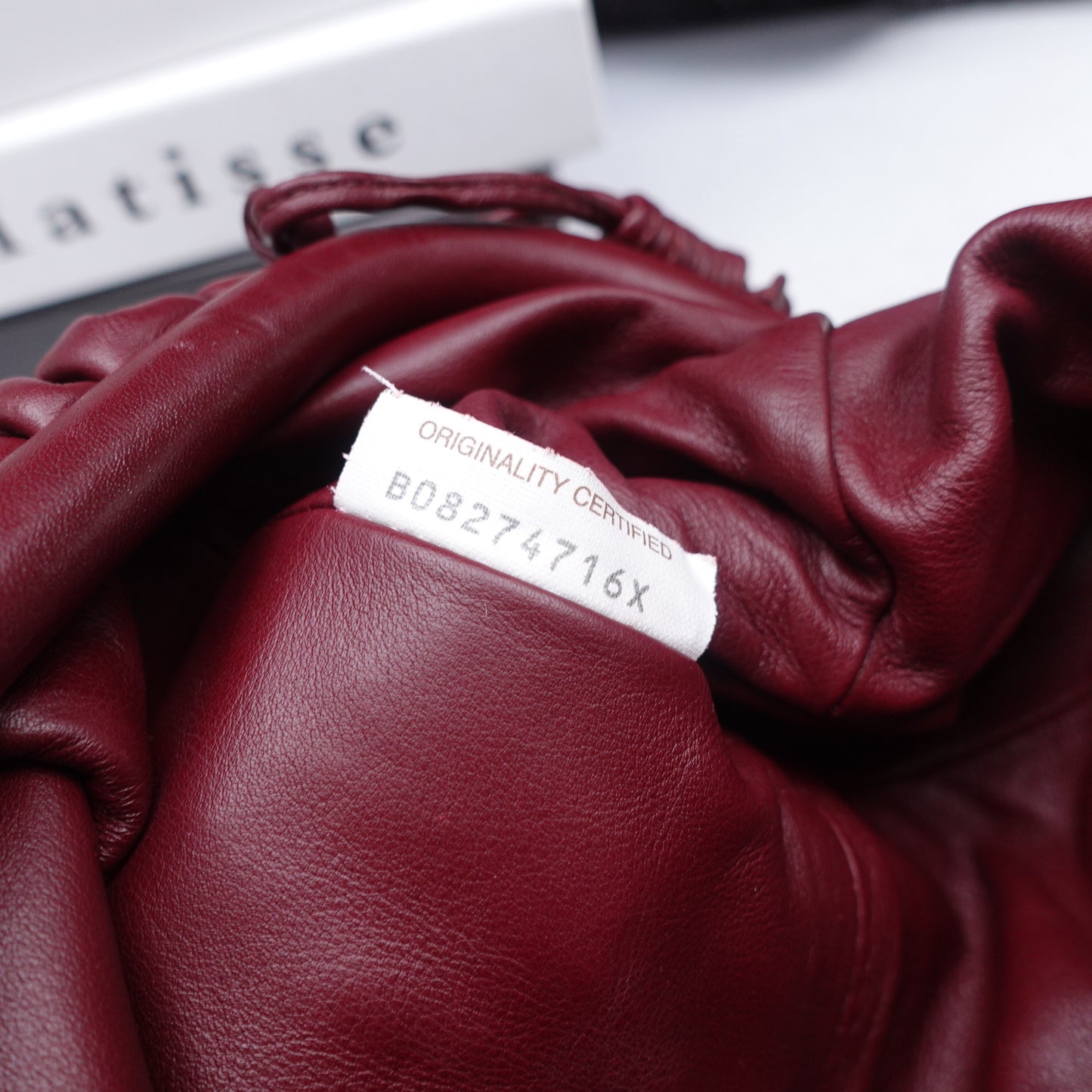 [Deal] Pre-owned Bottega Veneta Chain Pouch Burgundy Shoulder Bag