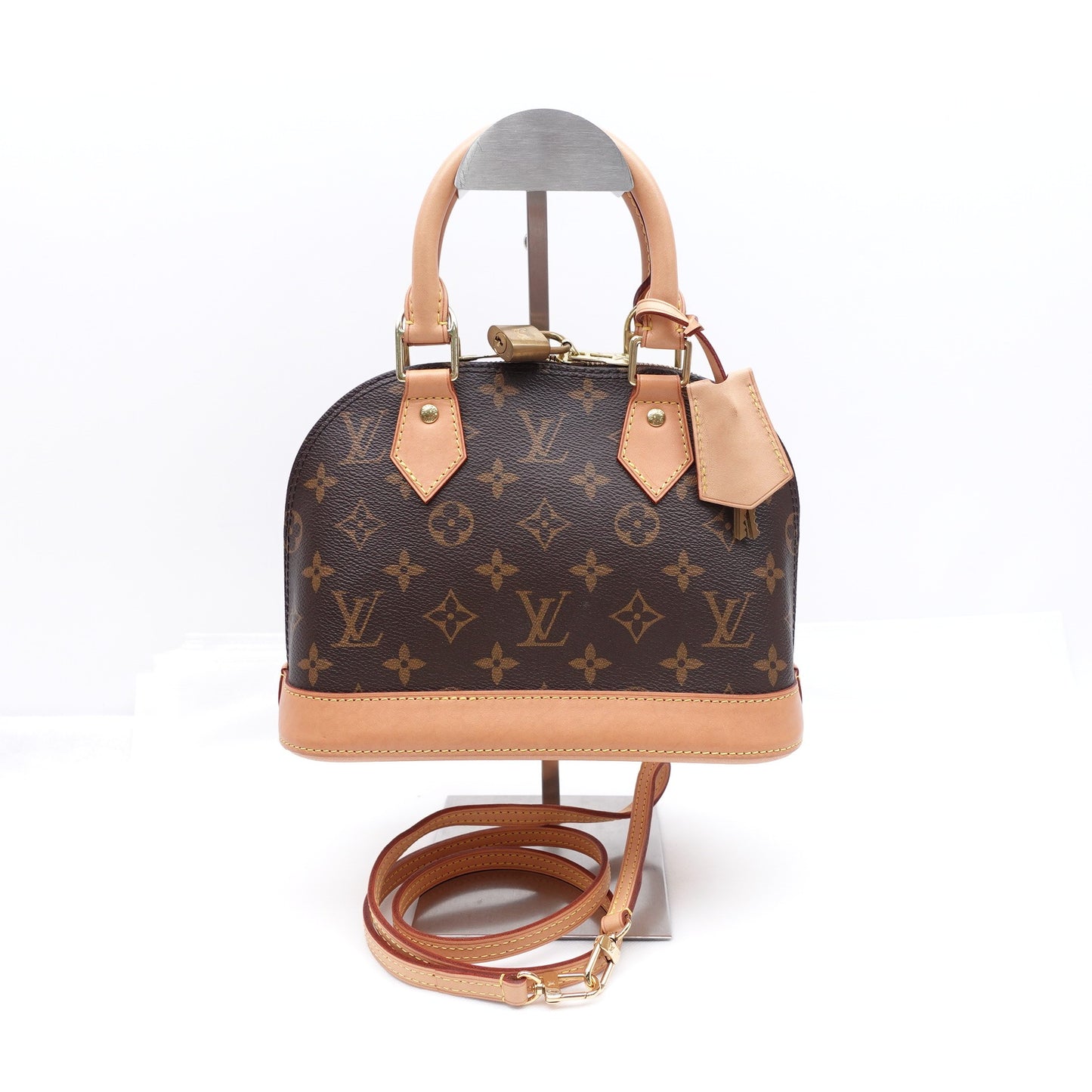 Pre-owned Louis Vuitton Alma BB Monogram Coated Canvas Shoudler Bag