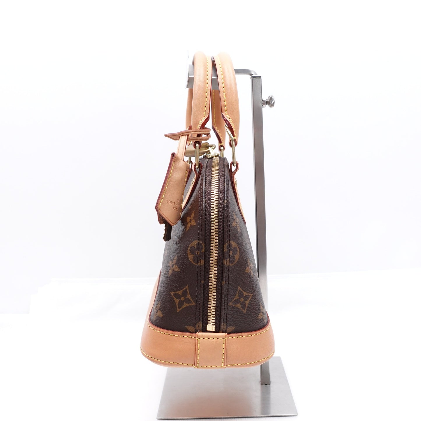 Pre-owned Louis Vuitton Alma BB Monogram Coated Canvas Shoudler Bag