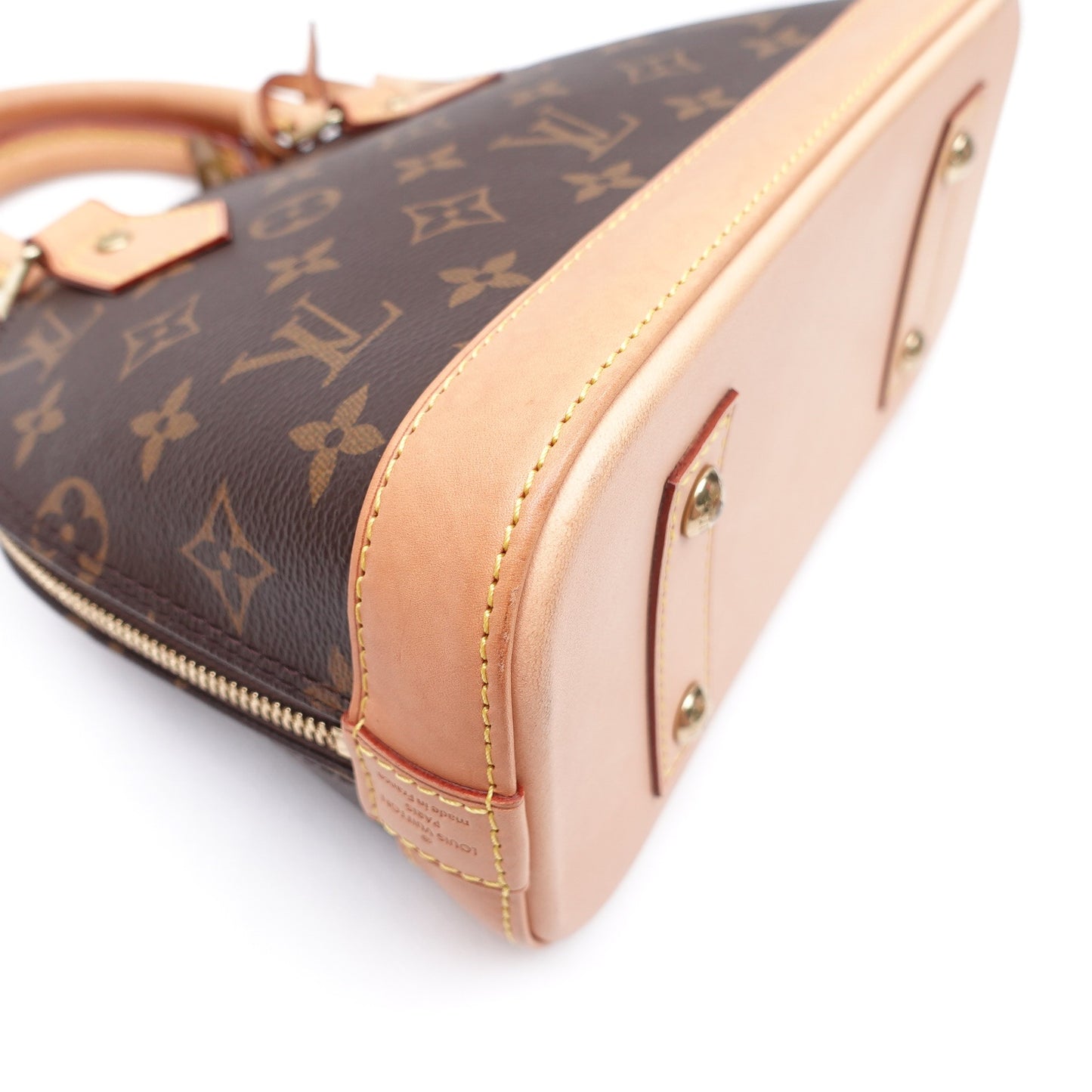 Pre-owned Louis Vuitton Alma BB Monogram Coated Canvas Shoudler Bag