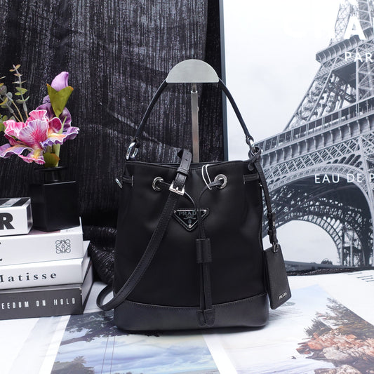 Pre-owned Prada Black Nylon Bucket Bag