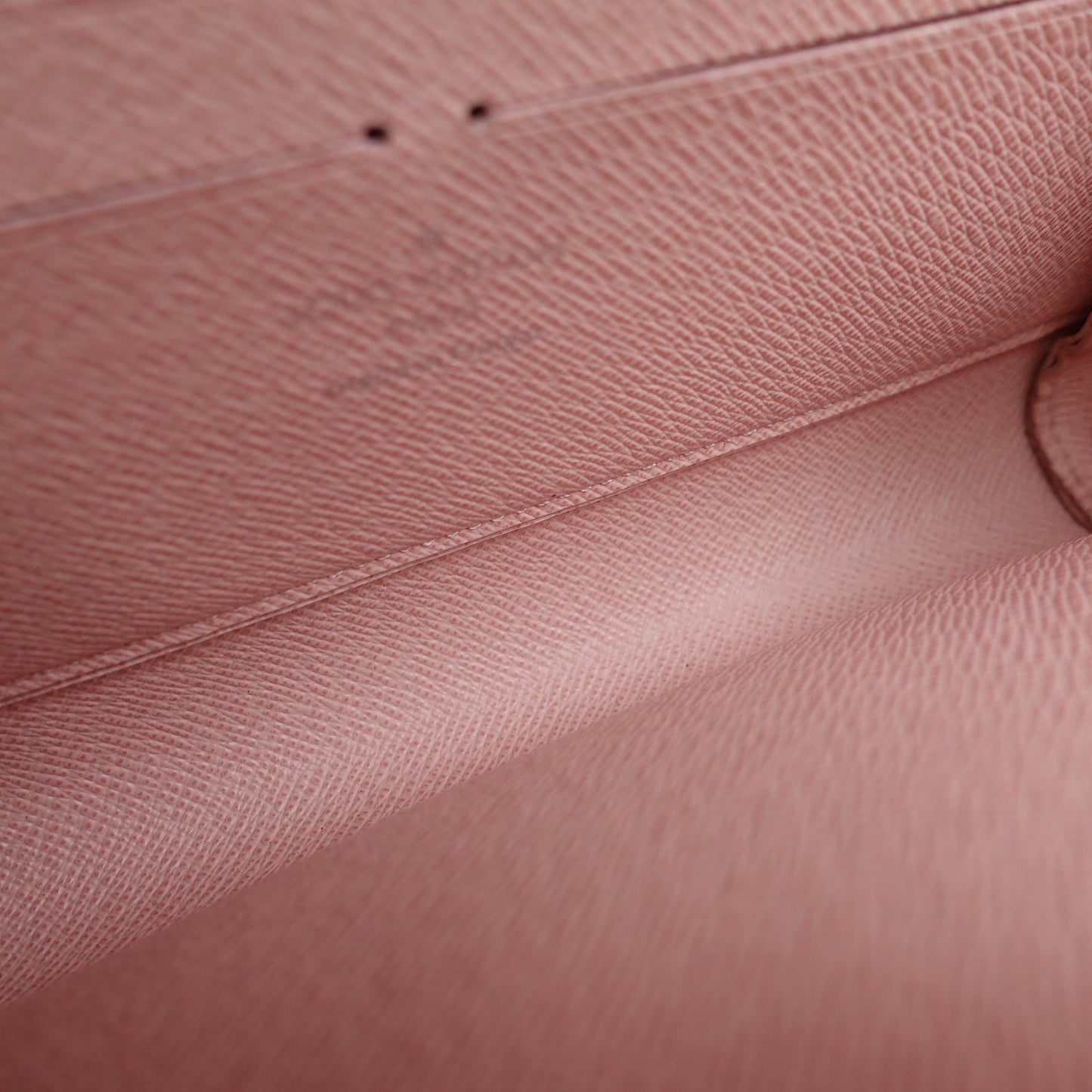 Pre-Owned Louis Vuitton Twist Woc Pink Epi Leather Shoulder Bag T10304308