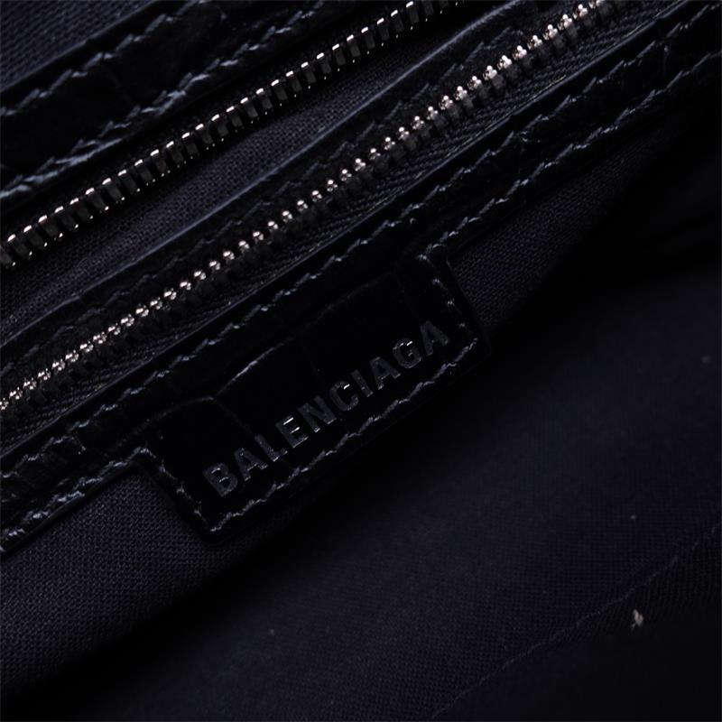 Pre-owned Balenciaga City Black Calfskin Shoulder Bag
