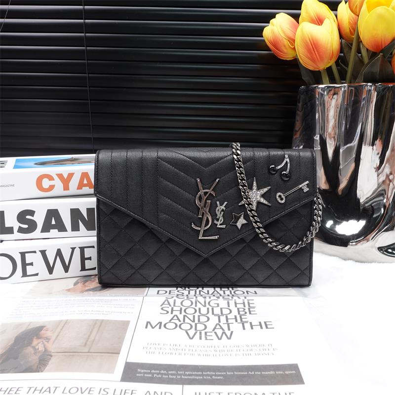 [Deal] Pre-owned Saint Laurent Envelope Black Monogramme Calfskin Leather Shoulder Bag