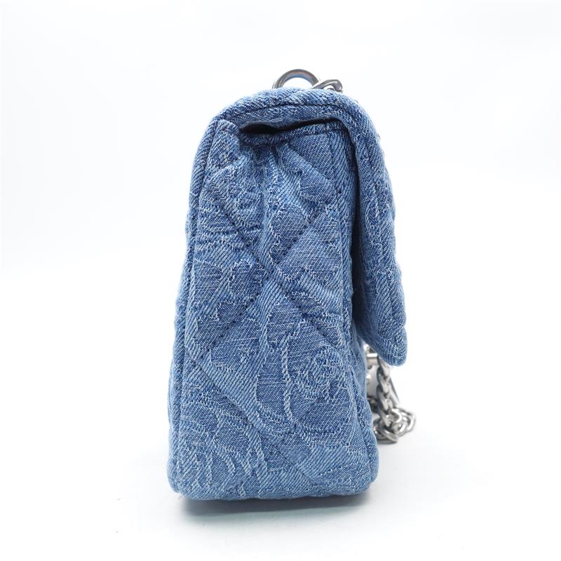 Pre-owned Chanel CF Blue Demin Shoulder Bag