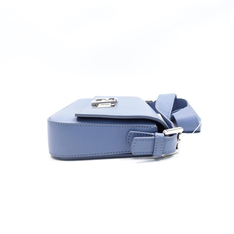 Pre-owned Fendi Blue Calfskin Shoulder Bag
