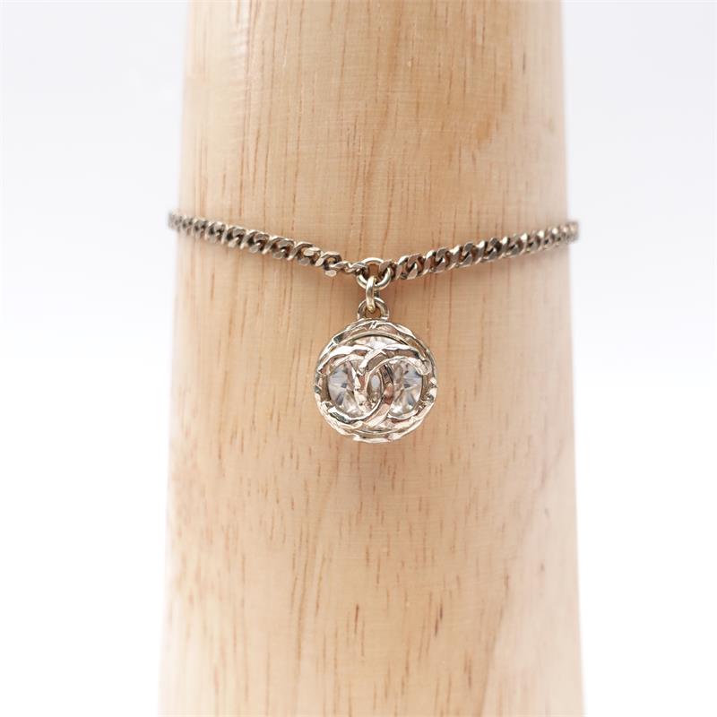 [Deal] Pre-owned Chanel Golden Alloy Diamond  Bracelets