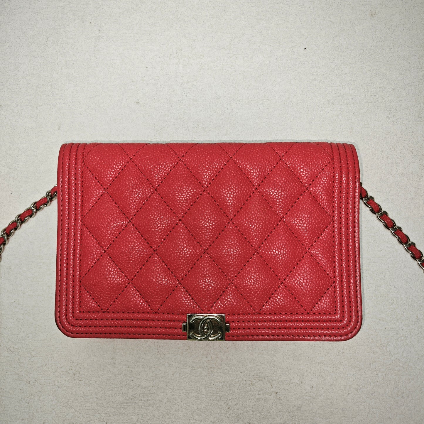 Pre-owned Chanel Woc Red Caviar Crossbody Bag