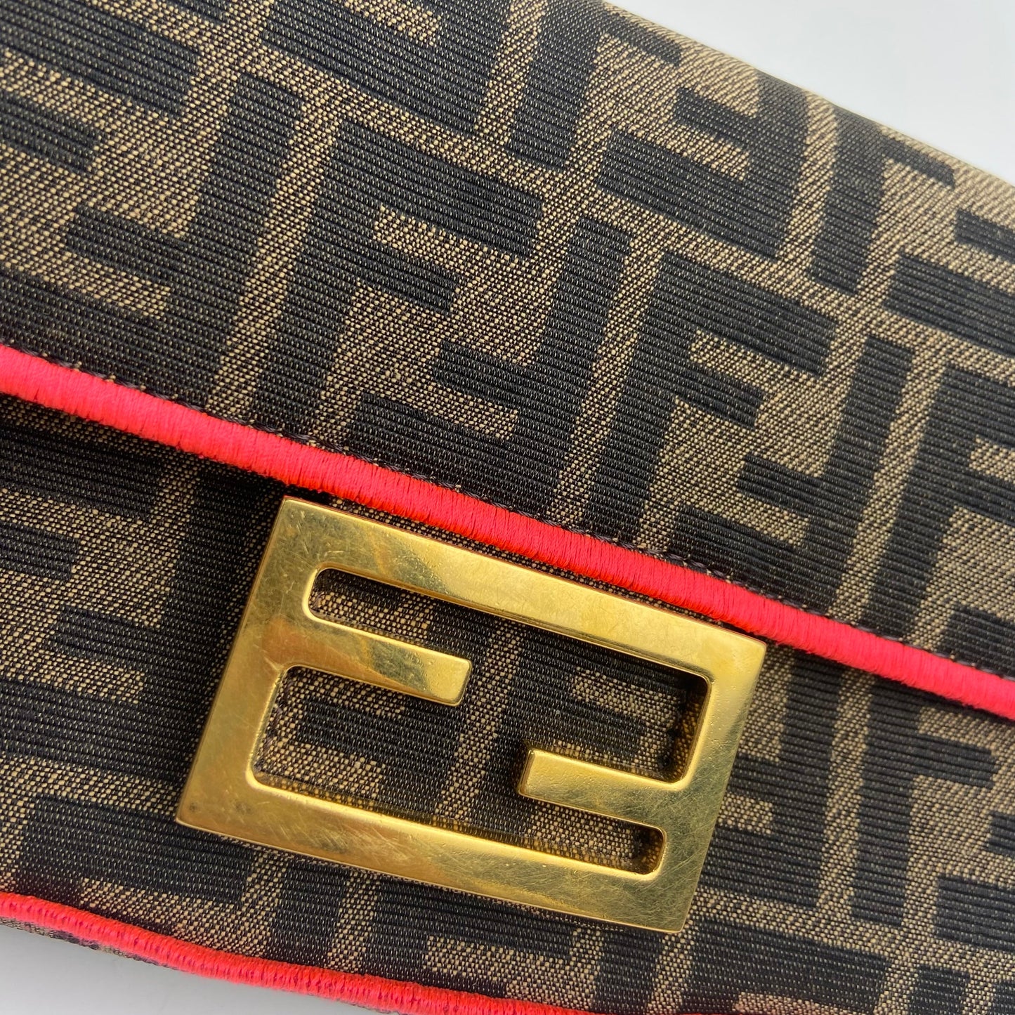 Pre-owned FENDI Canvas Shoulder Bags Baguette Mini FF Brown Shoulder Bag
