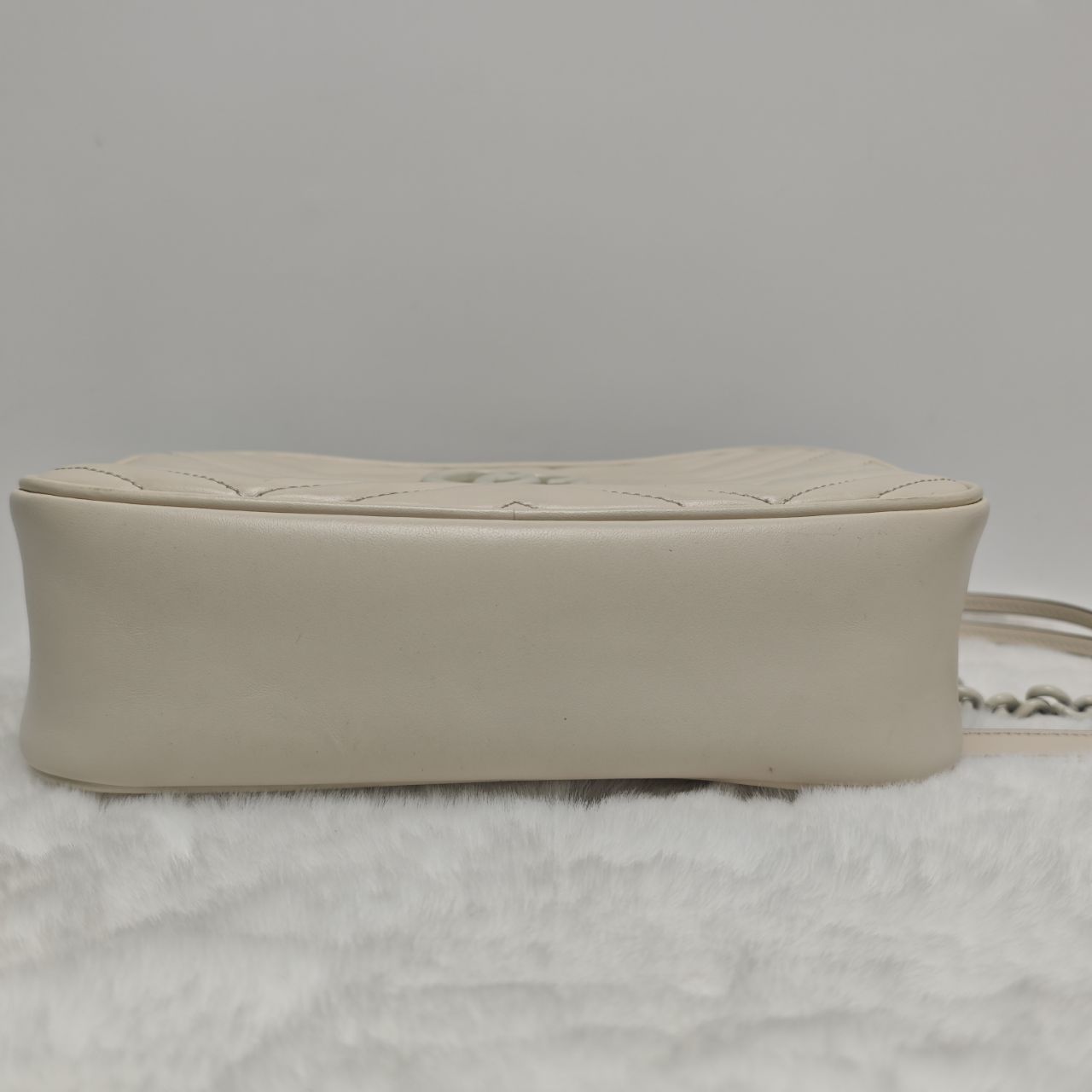 Pre-owned Gucci GG Marmont White Calfskin Shoulder Bag