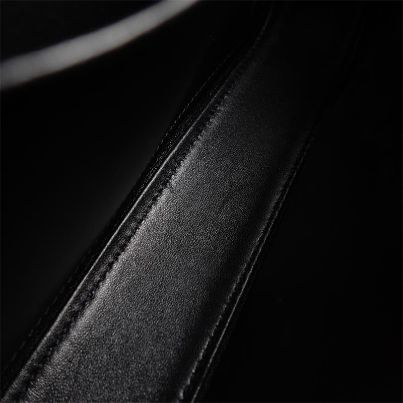 Pre-owned Celine Triomphe Black Calfskin Shoulder Bag
