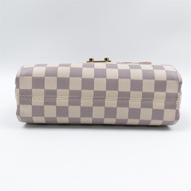 Pre-owned Louis Vuitton Canvas Shoulder Bags Croisette Damier Azur White Coated Shoulder Bag