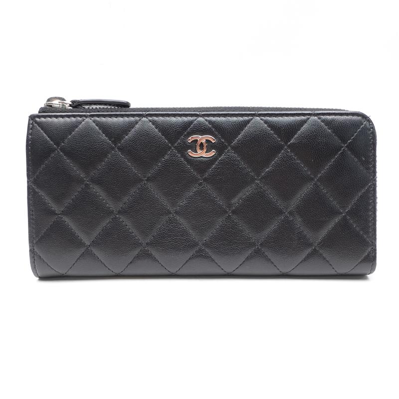 Pre-owned Chanel CC Black Lambskin  Leather Zippy Wallet