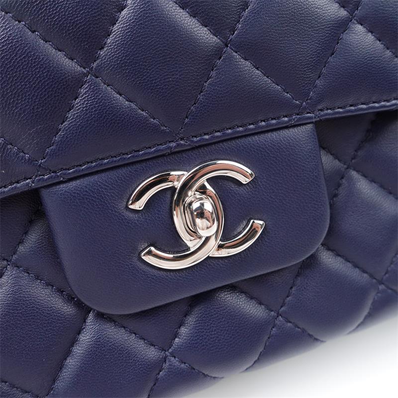 Pre-owned Chanel Blue Lambskin Shoulder Bag