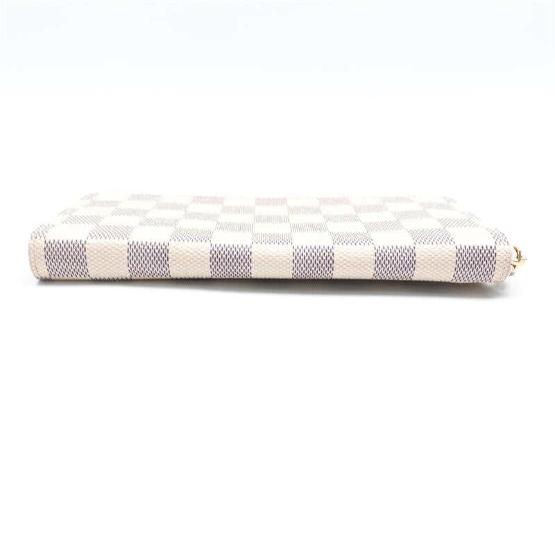 Pre-owned Louis Vuitton Clemence Damier Azur White Coated Canvas Wallet