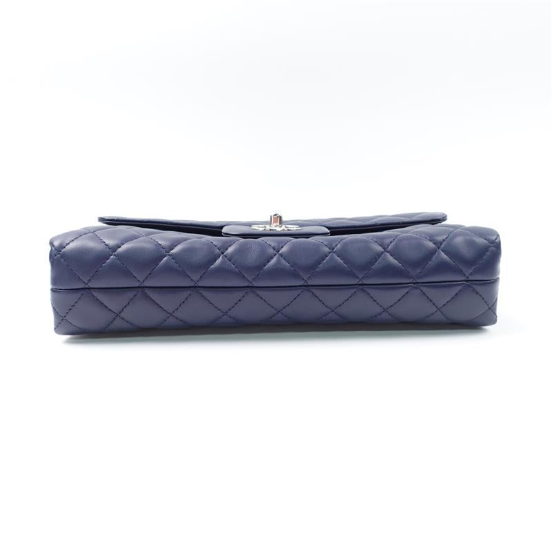 Pre-owned Chanel Blue Lambskin Shoulder Bag